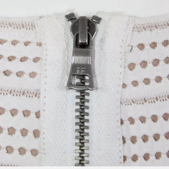 BCBGMAXAZRIA SLEEVELESS CREW NECK A LINE DRess xs - Picture 4 of 6